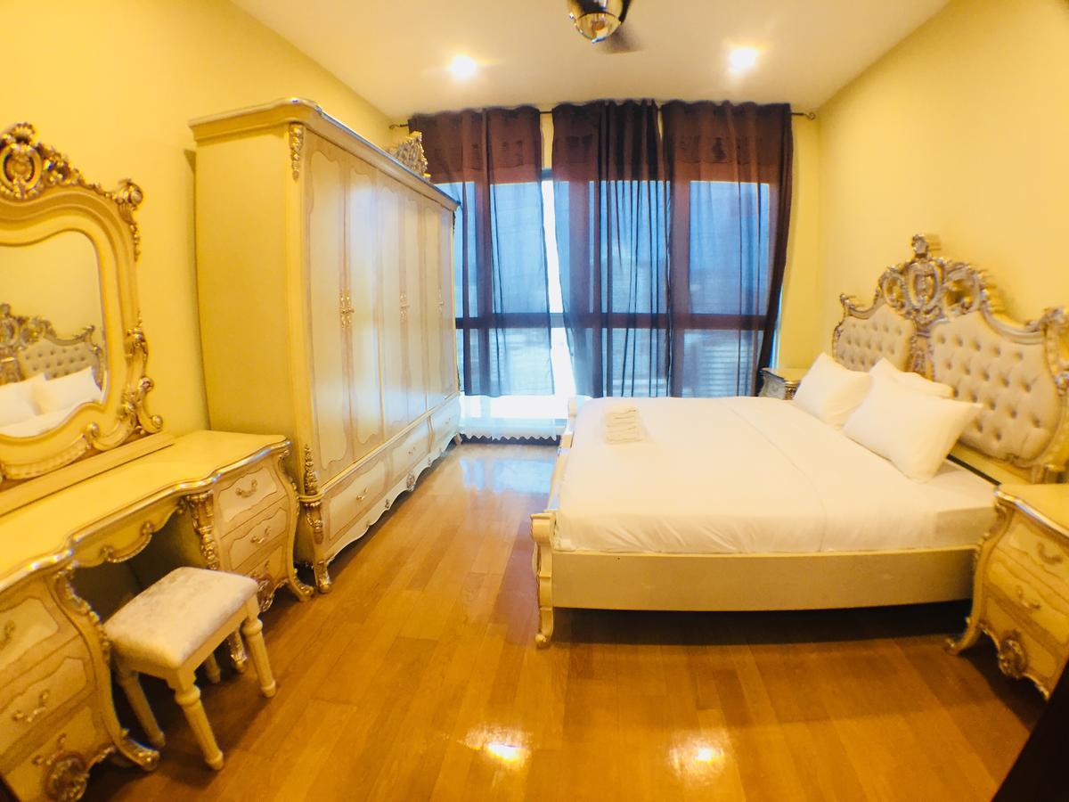 Regalia Suites By Ihost Kuala Lumpur Esterno foto