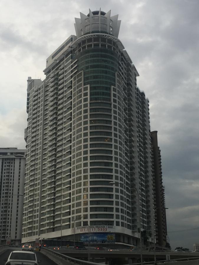 Regalia Suites By Ihost Kuala Lumpur Esterno foto