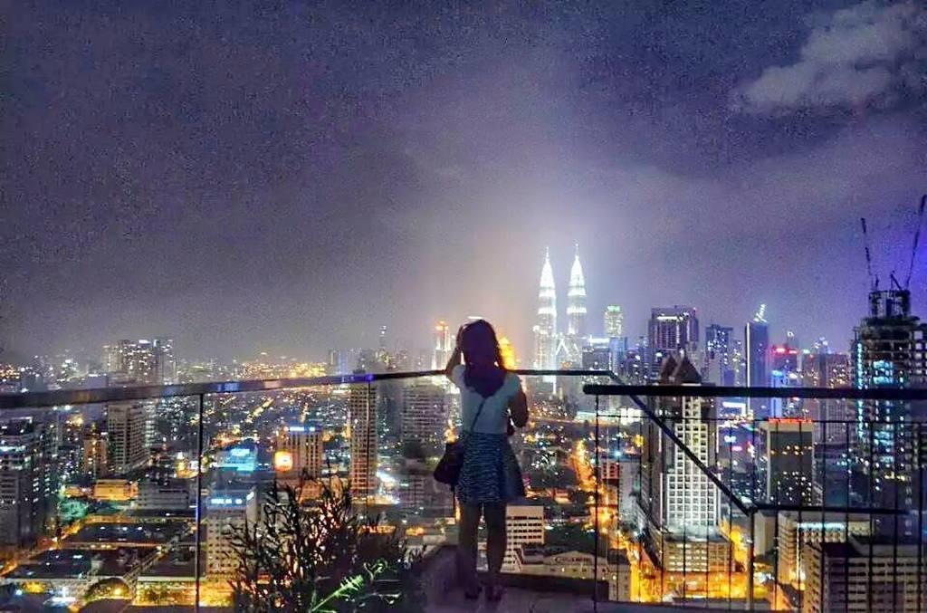 Regalia Suites By Ihost Kuala Lumpur Esterno foto