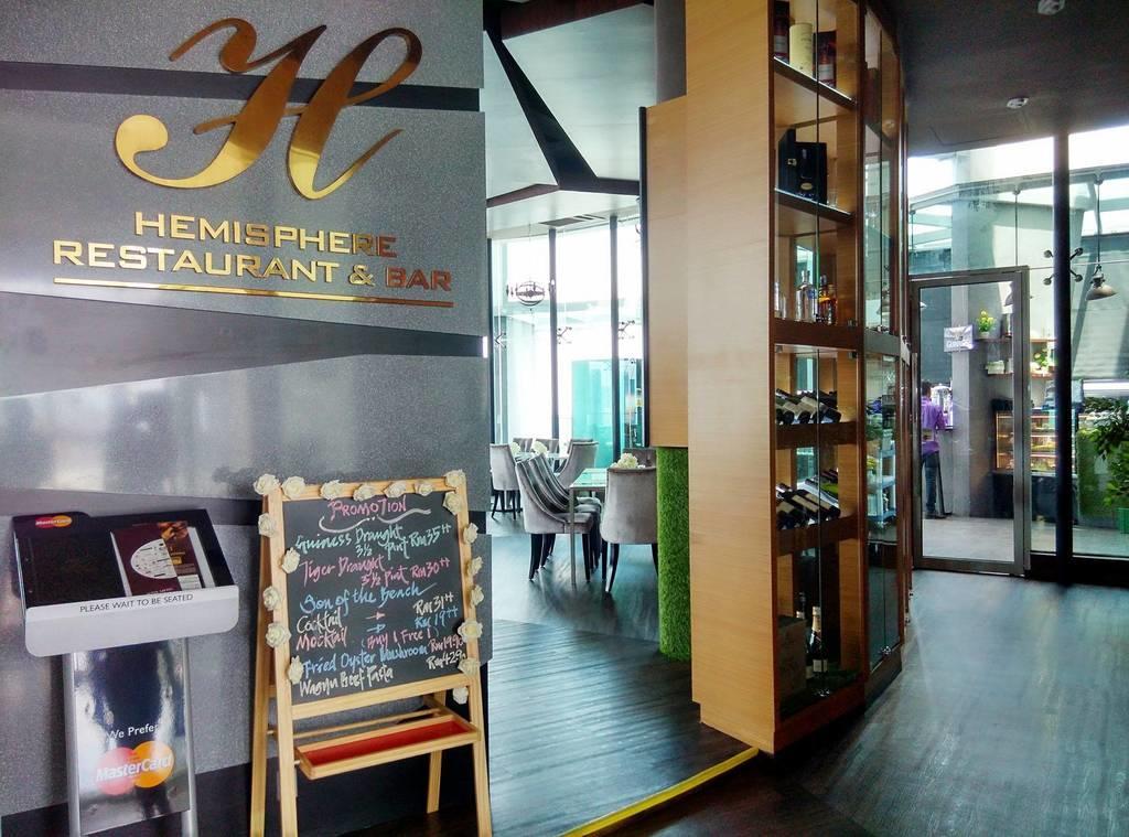Regalia Suites By Ihost Kuala Lumpur Esterno foto